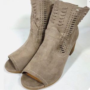 Open toe slip on boot